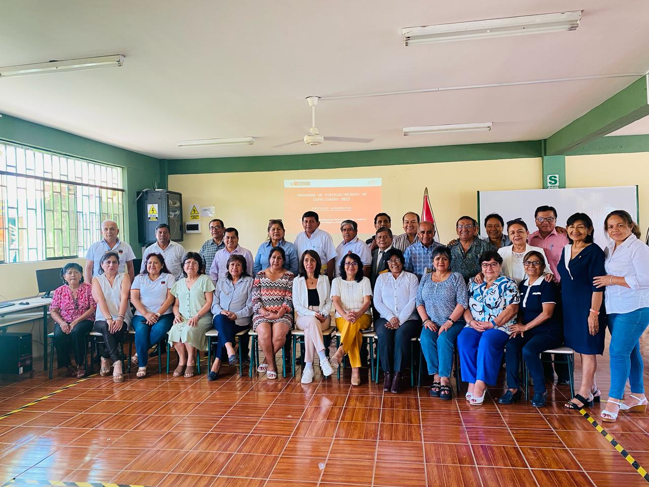 PROGRAMA DE FORTALECIMIENTO DOCENTE DEL MINEDU